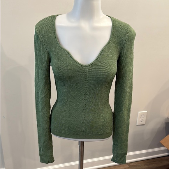 Green Knit Long Sleeve Sweater - Picture 1 of 8